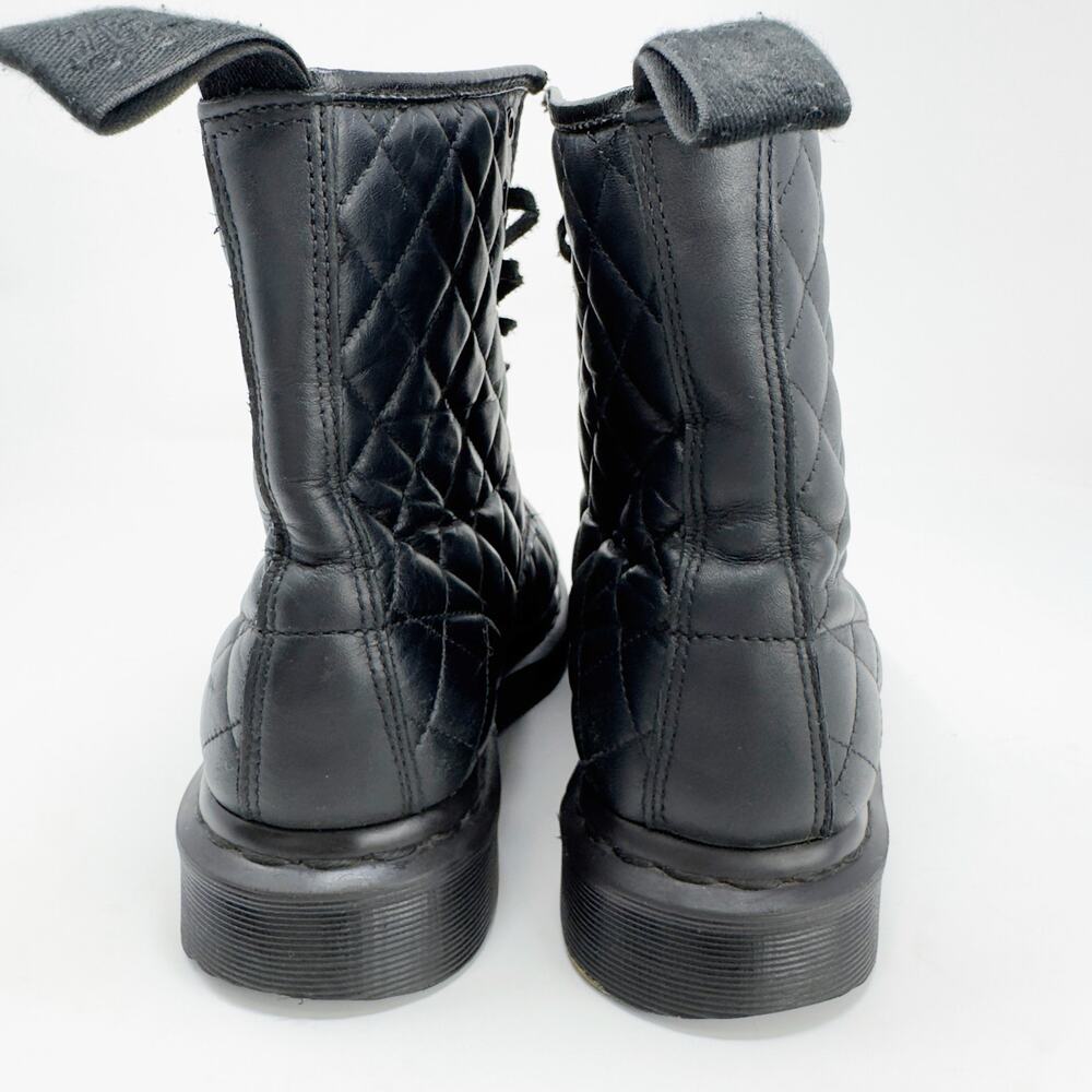 Dr. Marten's Quilted Black Leather Coralie Boot 39EU / 8W - Picture 4 of 8